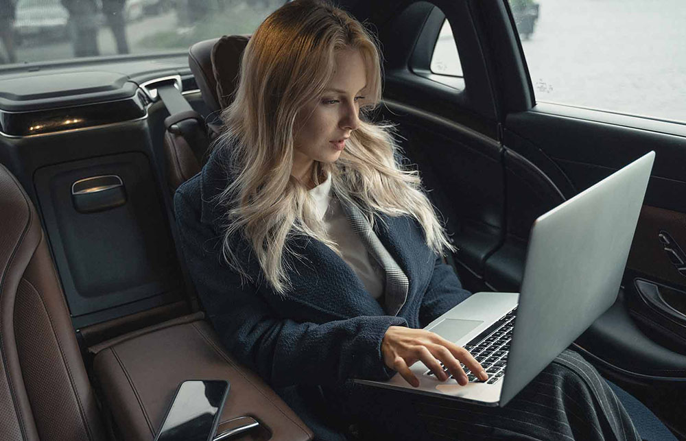 Corporate Limo Service Los Angeles | Executive Car Service LA